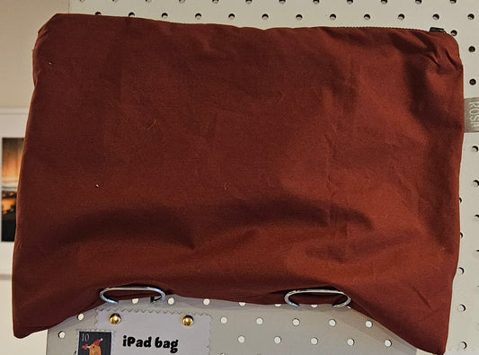 Purse zippered